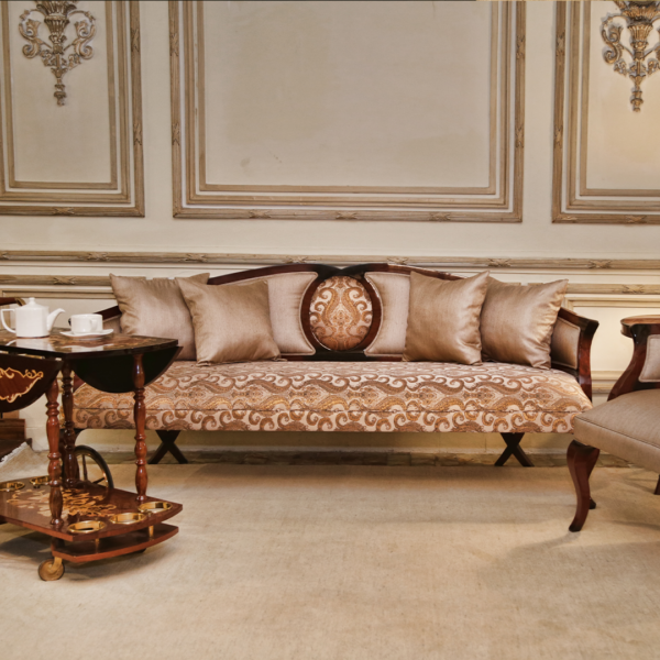 Interior 03