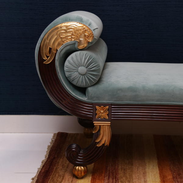 Bench 03