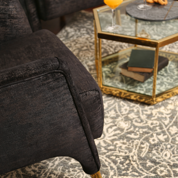 Chair 01 - Image 4
